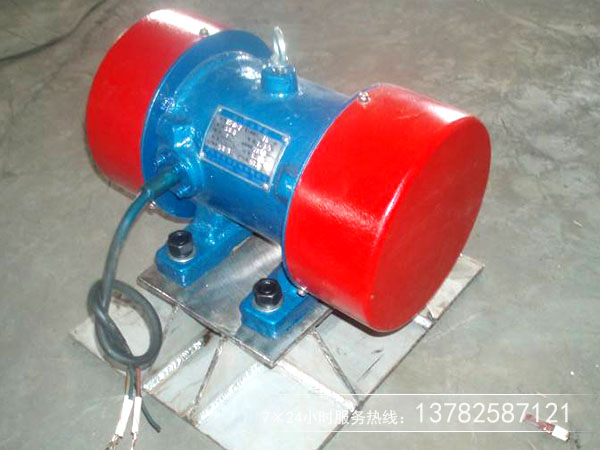 倉壁振動器 倉壁振動器