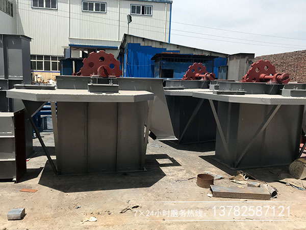 板鏈式斗式提升機圖片 板鏈式斗式提升機圖片