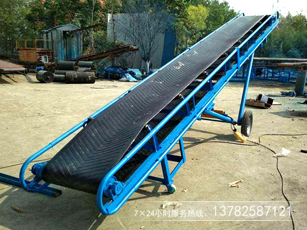 移動輸送機 移動輸送機