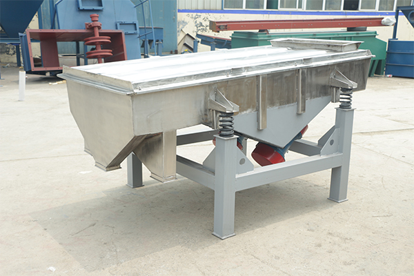800mm振動篩分機(jī)有什么特點(diǎn)(振動篩分過濾機(jī))