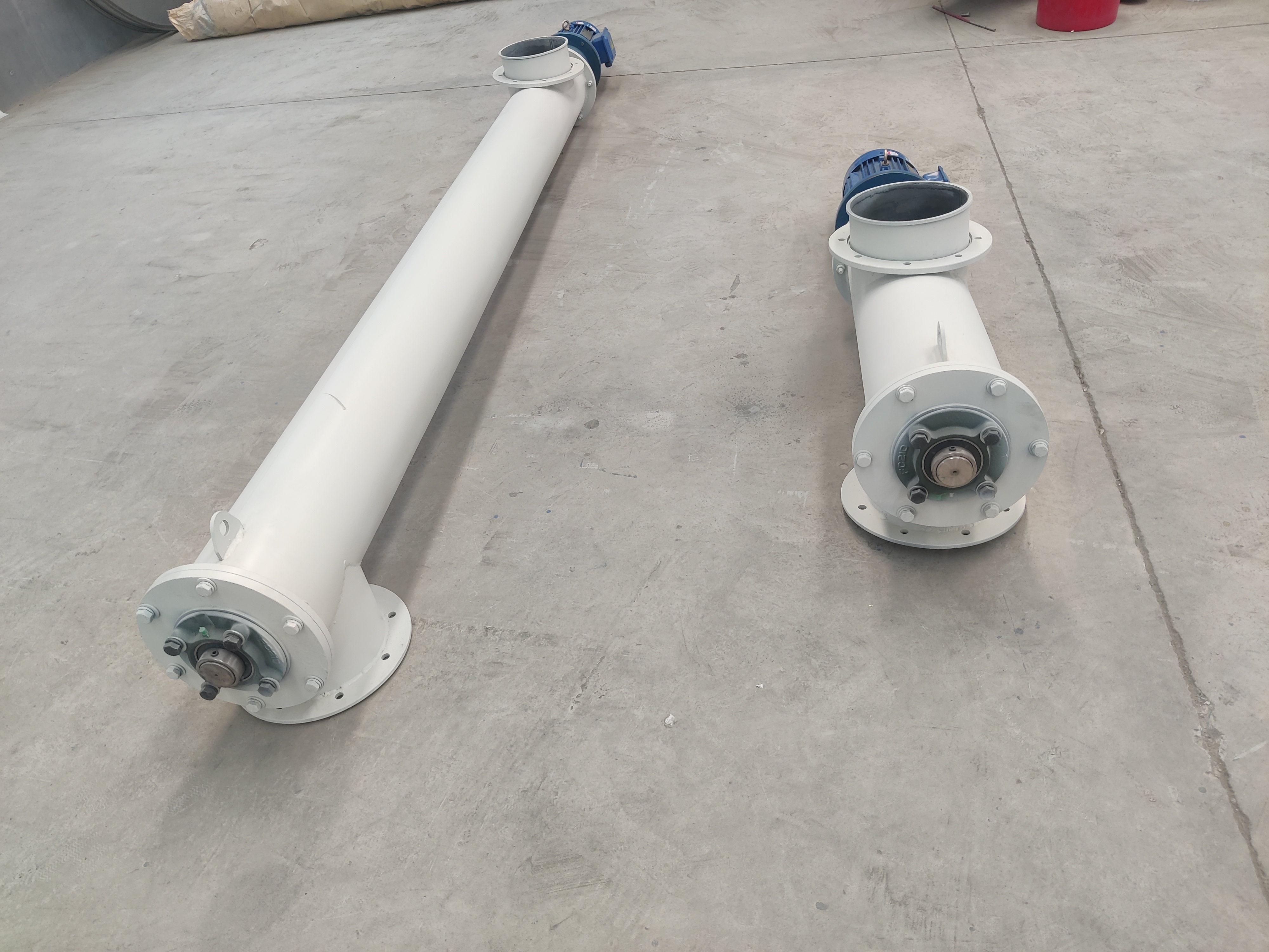 調(diào)整皮帶運(yùn)輸機(jī)跑偏工作應(yīng)注意的事項(xiàng)(皮帶機(jī)怎樣調(diào)整皮帶) 調(diào)整皮帶運(yùn)輸機(jī)跑偏工作應(yīng)注意的事項(xiàng)(皮帶機(jī)怎樣調(diào)整皮帶)