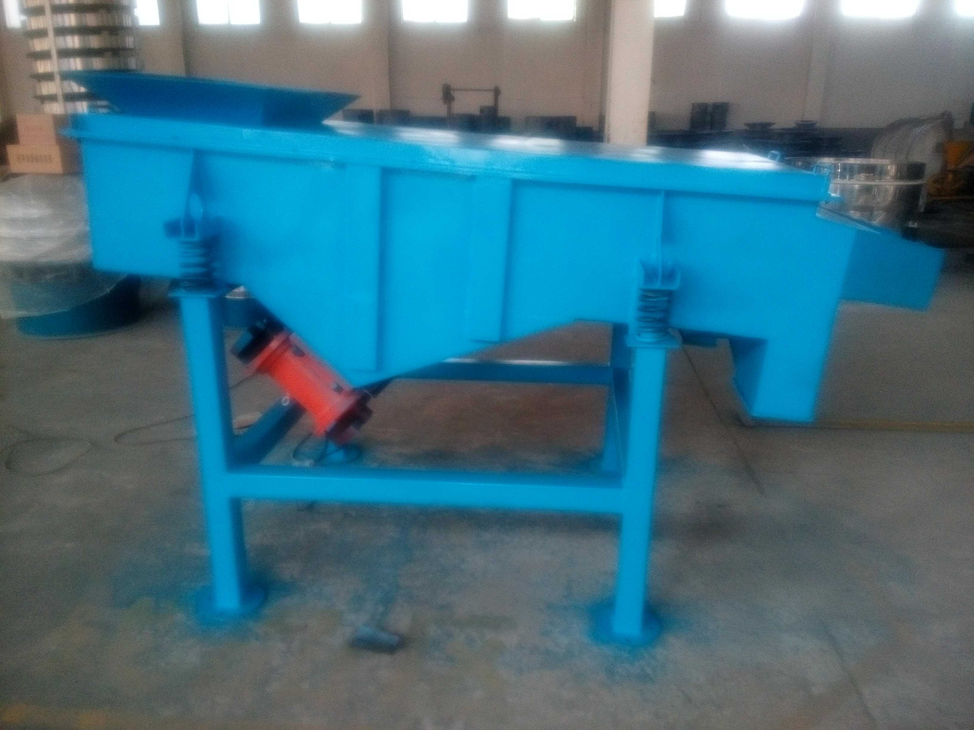 1035型直線振動篩時需求留意幾點(振動篩處理能力) 1035型直線振動篩時需求留意幾點(振動篩處理能力)